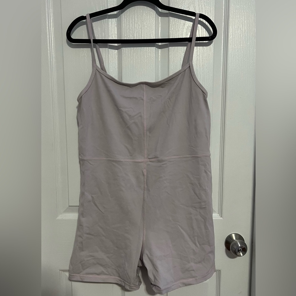 Wilfred Free divinity 5” romper
